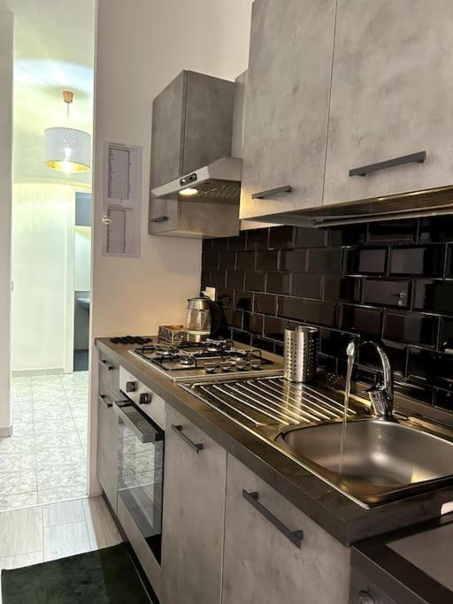 Candelor'S House - Apt & Garden In Gianicolense Rom Exterior foto